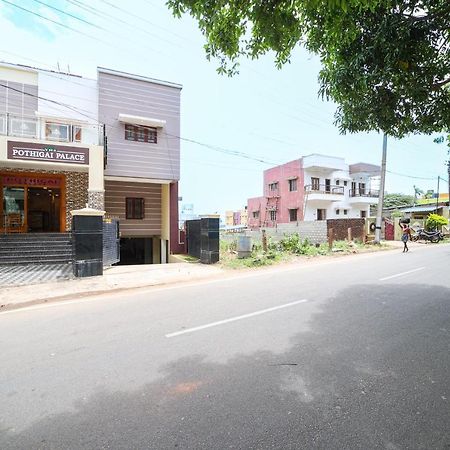 The Pothigai Palace Hotel Kuttalam  Bagian luar foto